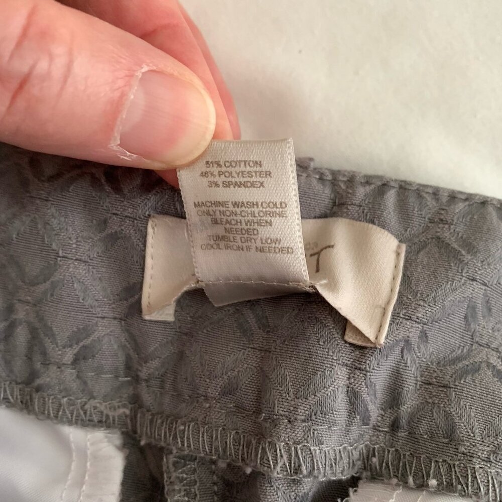 Loft Crop Pants Size 4 Gray Pockets Geometric Print NWOT - Picture 7 of 7